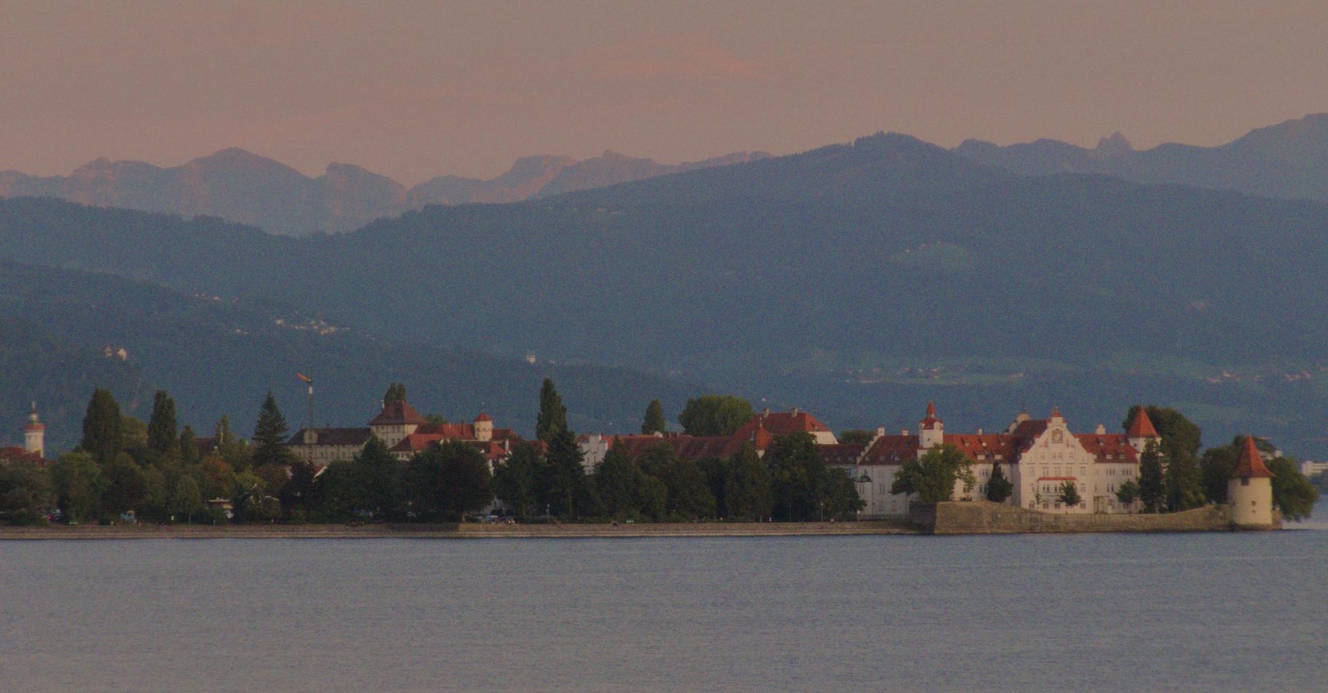 Im20190930rawP1230728raw