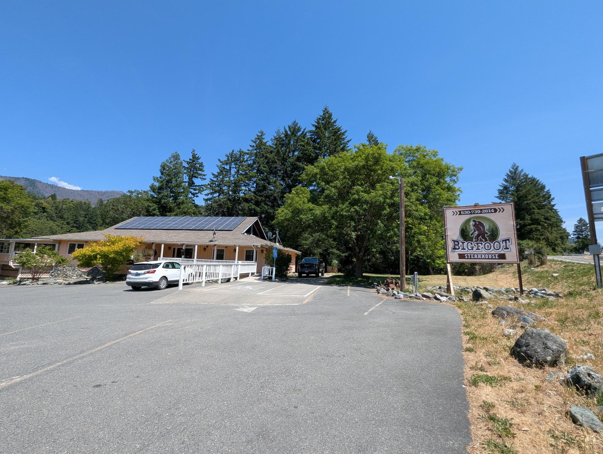 PXL_20250606_214106019sm